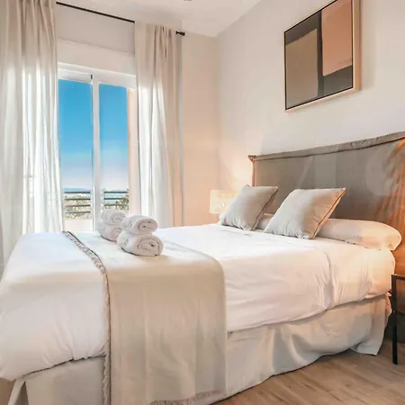 Premium With Private Pool, Garden And Bbq Rems