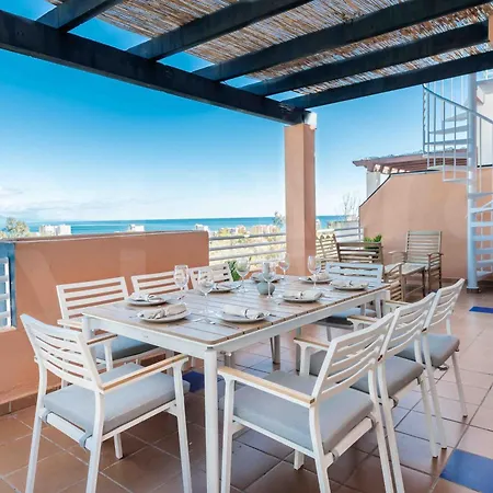 Villa Premium With Private Pool, Garden And Bbq Rems