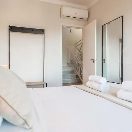 Premium With Private Pool, Garden And Bbq Rems Villa