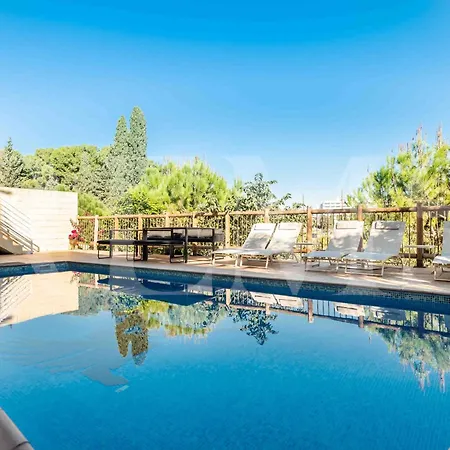 Villa Premium With Private Pool, Garden And Bbq Rems *