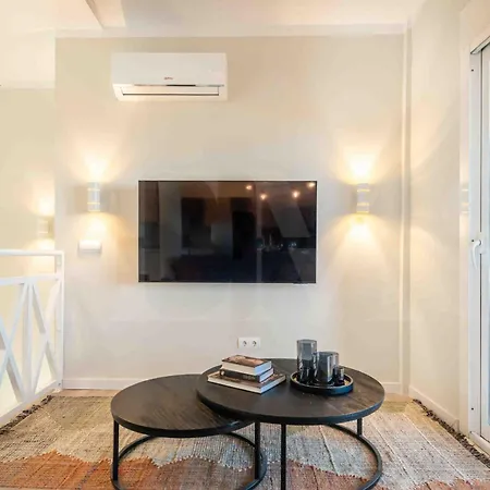 Premium With Private Pool, Garden And Bbq Rems